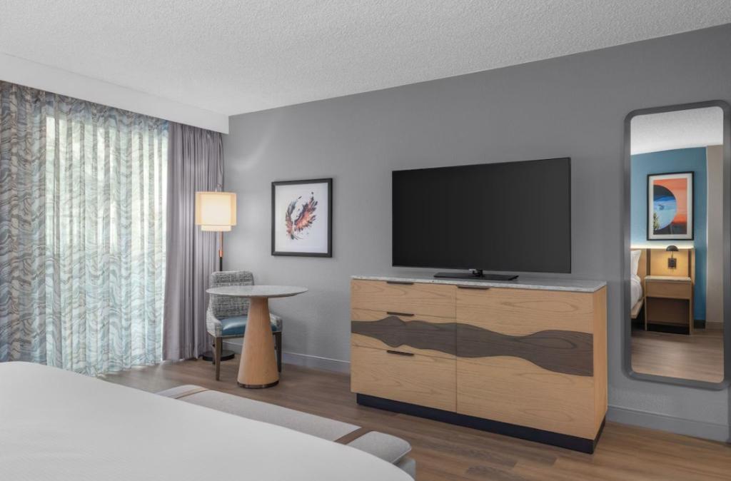 DoubleTree by Hilton Phoenix Midtown
