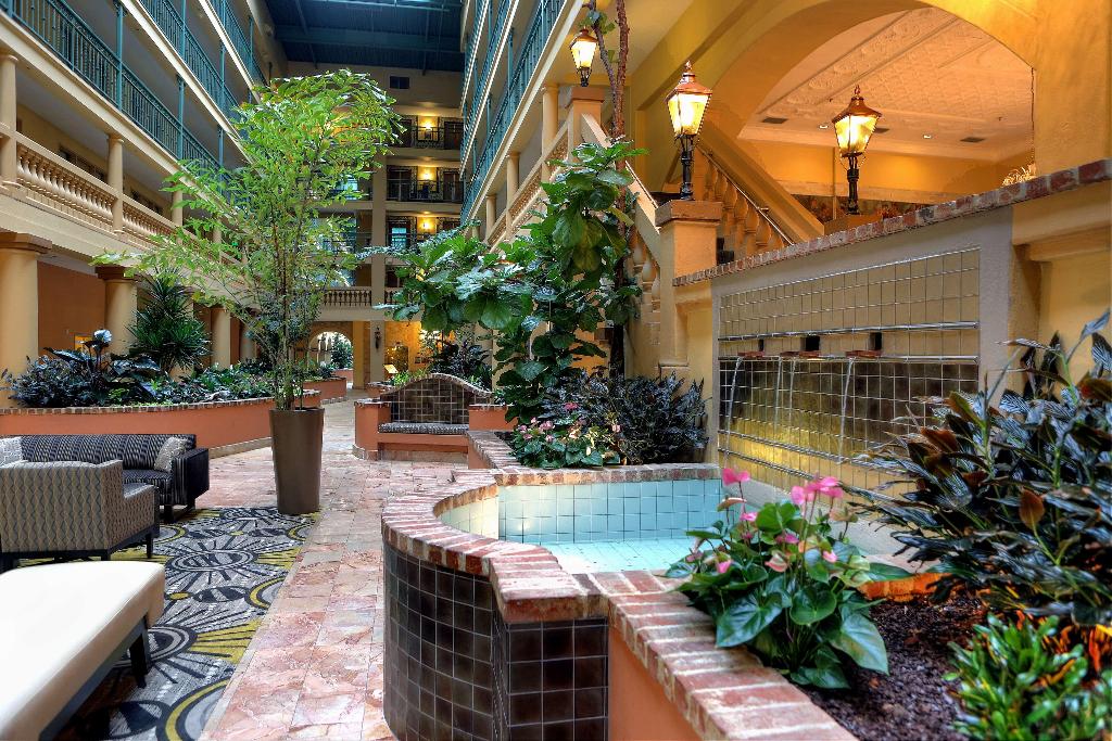 Hotel Embassy Suites by Hilton LAX Airport South, USA, El Segundo. Großes 2