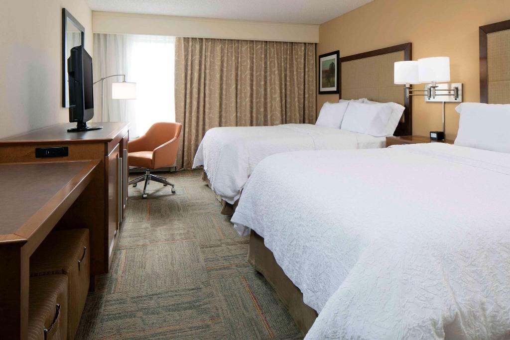 Hampton Inn Kansas City/Shawnee Mission