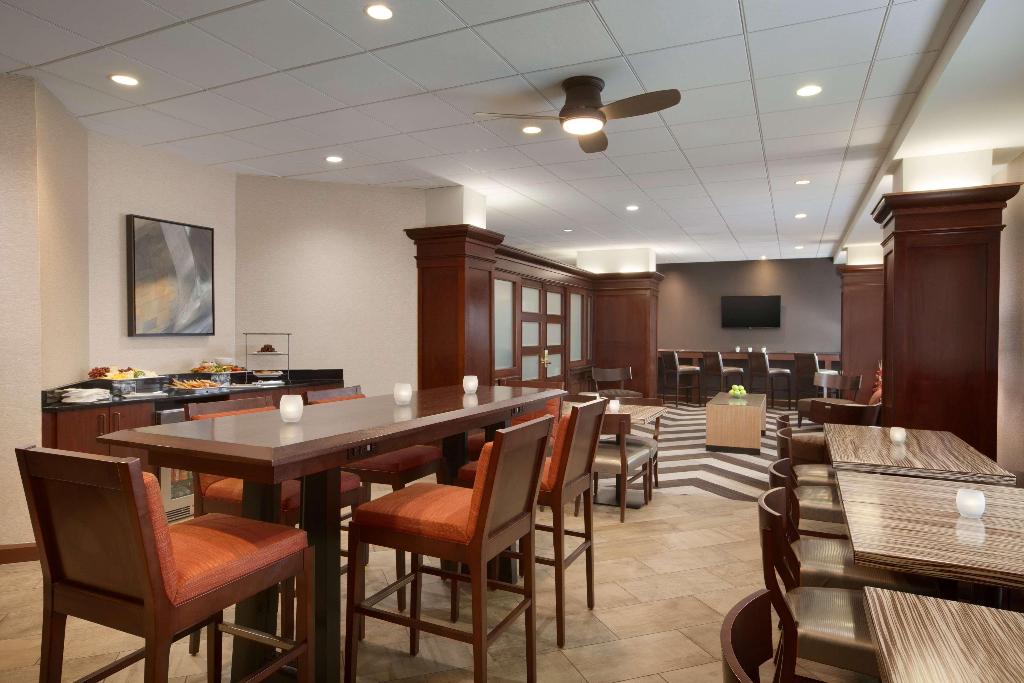 Hilton Arlington