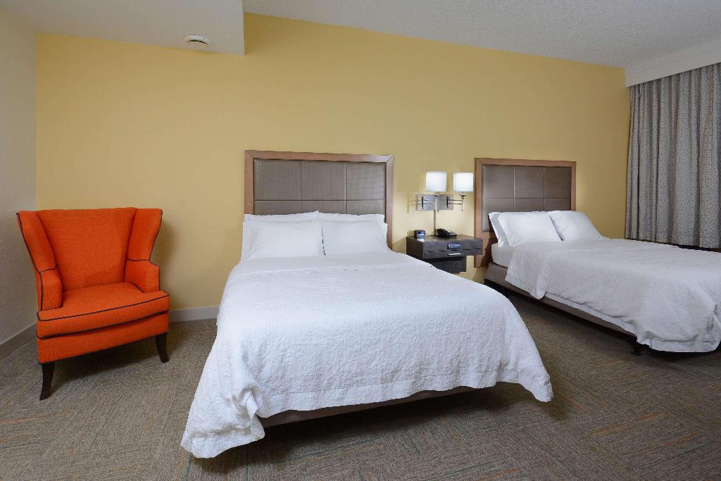 Hampton Inn Charlotte-North/Lake Norman