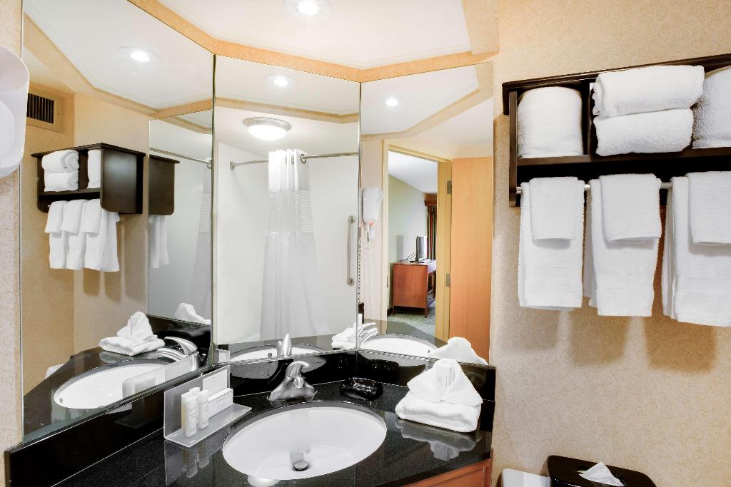 Hampton Inn Pittsburgh-Airport