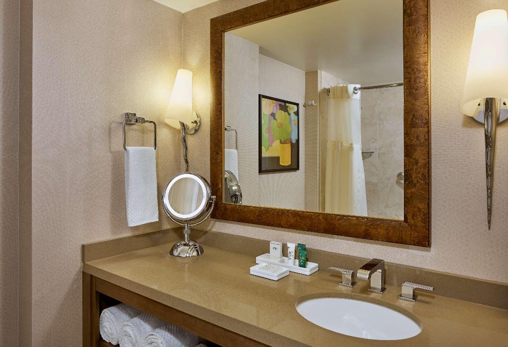 Hilton Los Angeles North Glendale & Executive