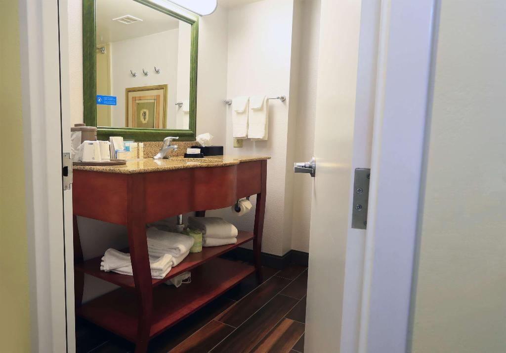 Hampton Inn & Suites Lamar