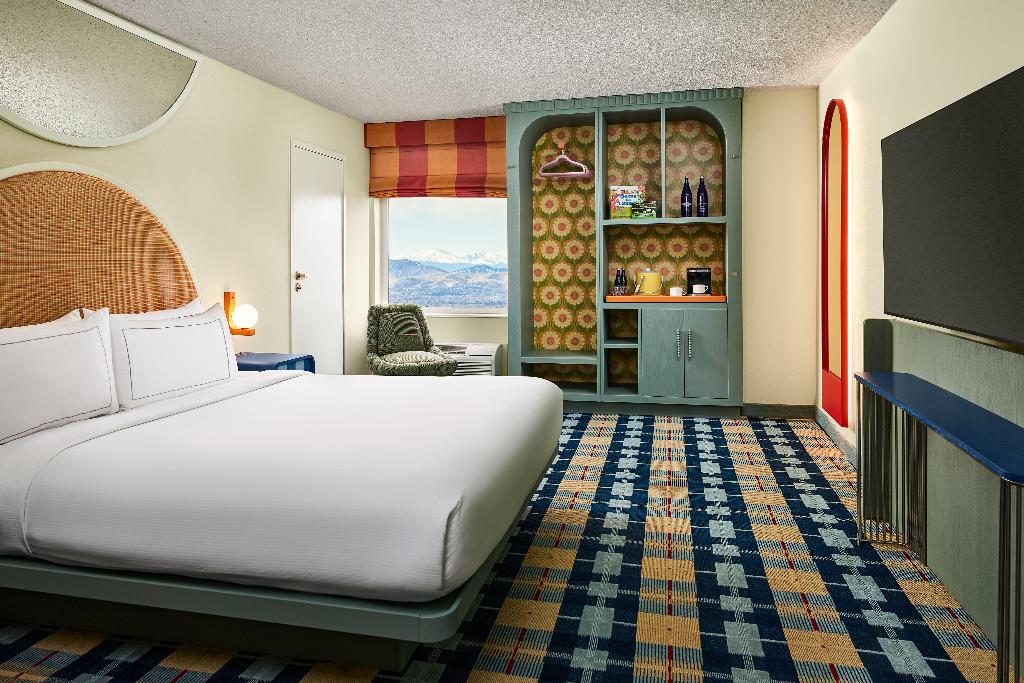 The Curtis Denver - a DoubleTree by Hilton Hotel