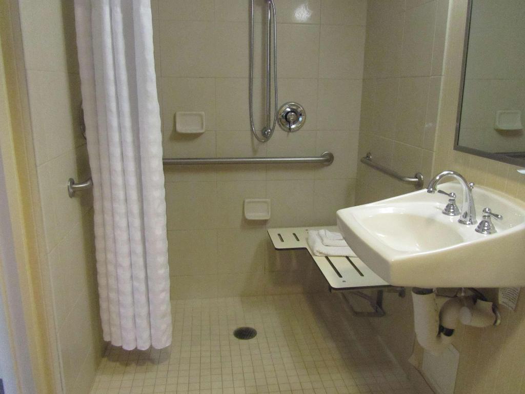 DoubleTree by Hilton Hotel Princeton
