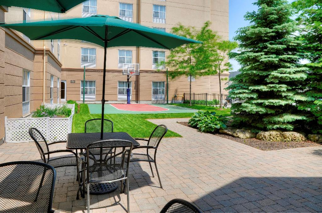 Hotel Homewood Suites by Hilton Burlington, Kanada, Burlington. Großes 2