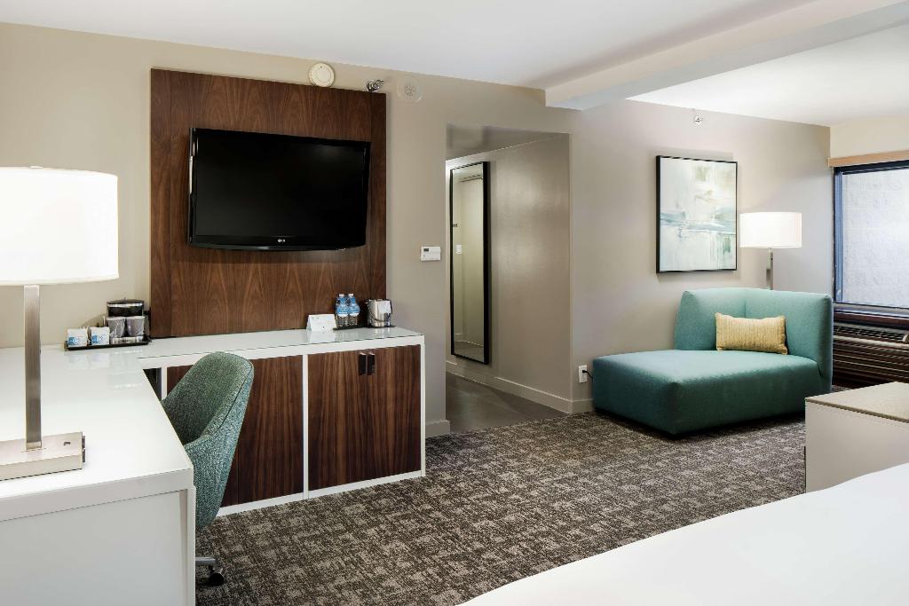 DoubleTree by Hilton Hotel Monrovia Pasadena