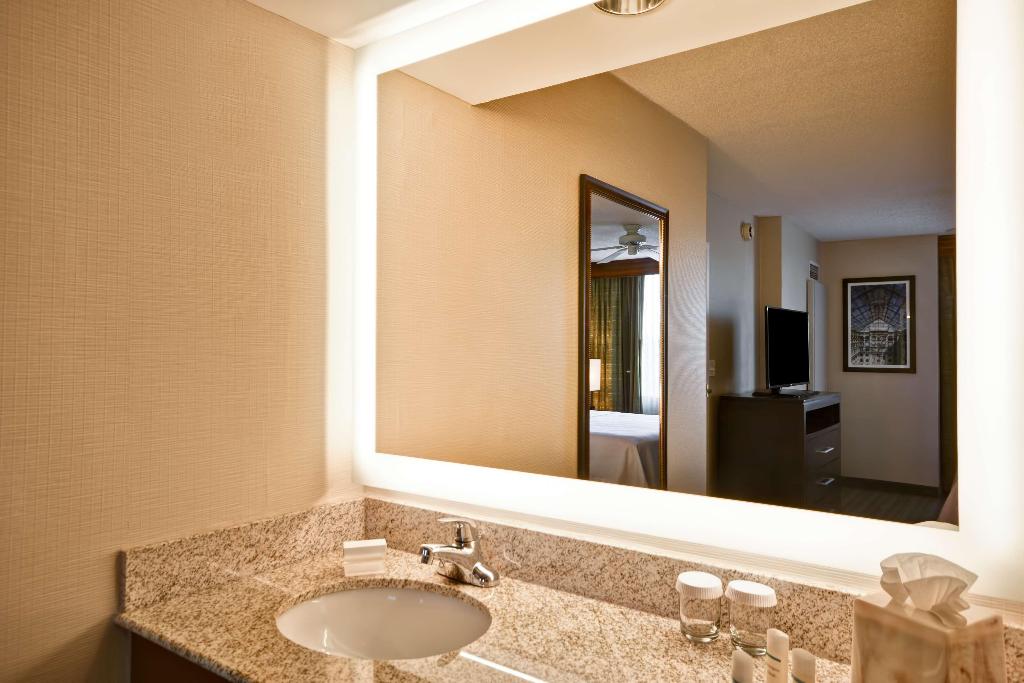 Homewood Suites by Hilton Dulles Int'l Airport