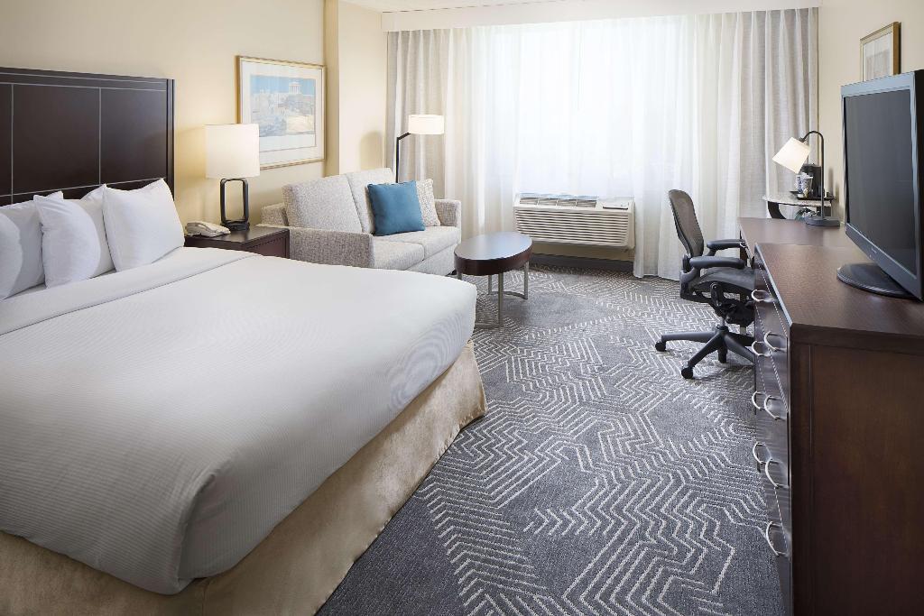 DoubleTree by Hilton Hotel Los Angeles Commerce