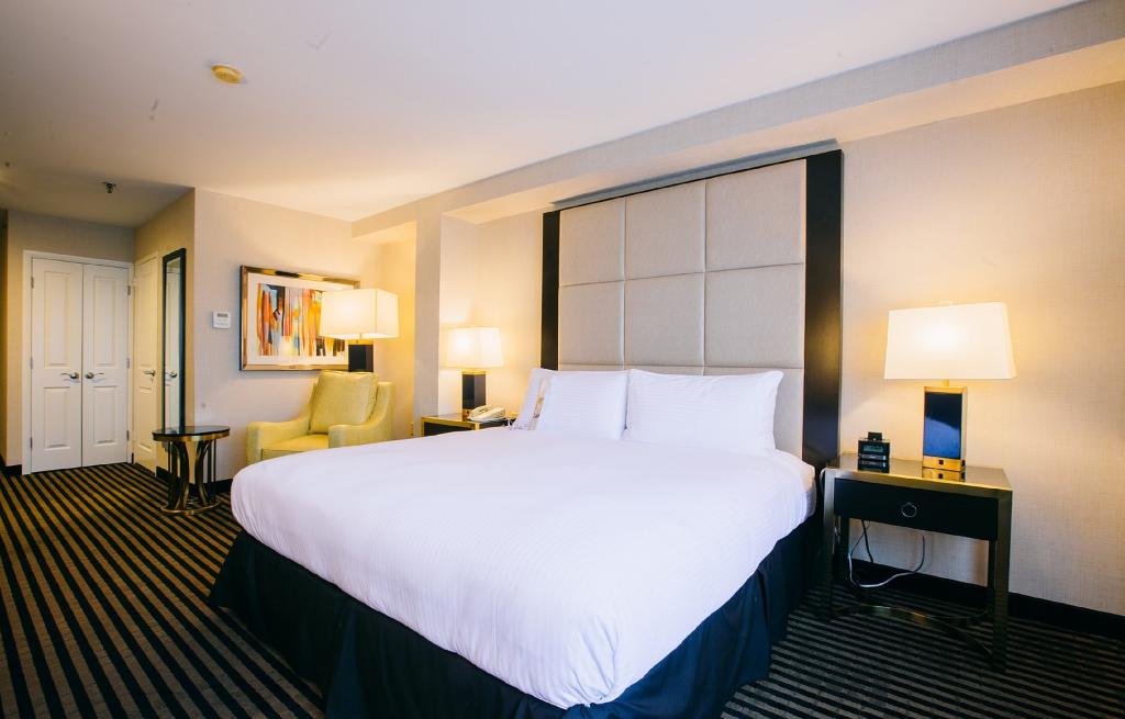 APA Hotel Woodbridge
