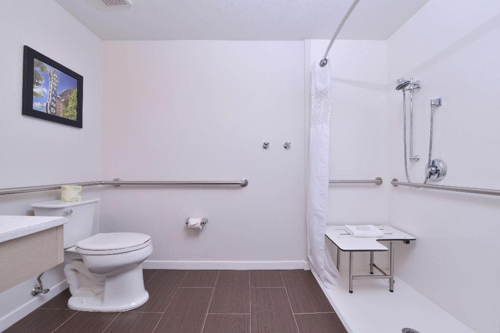 Hampton Inn Portland East