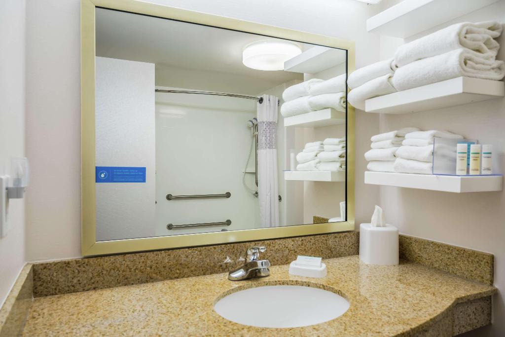 Hampton Inn Clifton Park