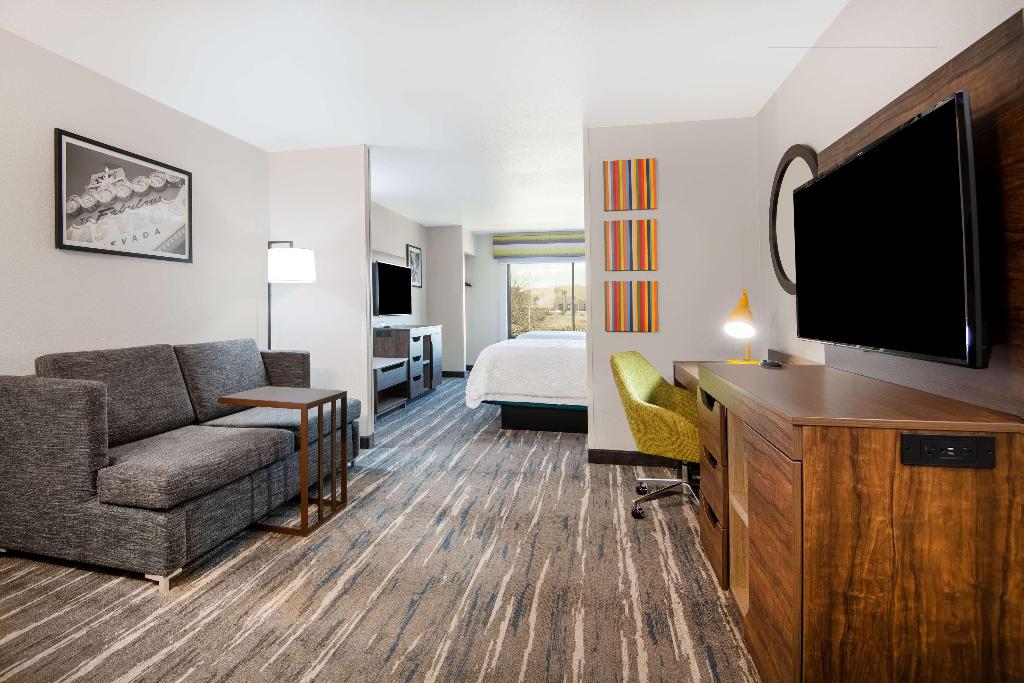 Hampton Inn & Suites Las Vegas Henderson