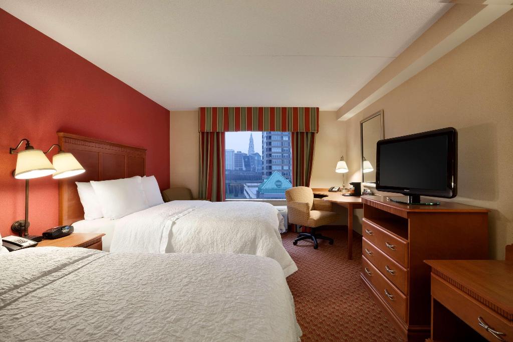 Hampton Inn & Suites Hartford/East Hartford