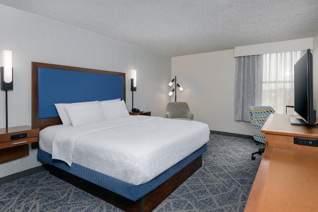 Hampton Inn Buffalo-Airport/Galleria Mall
