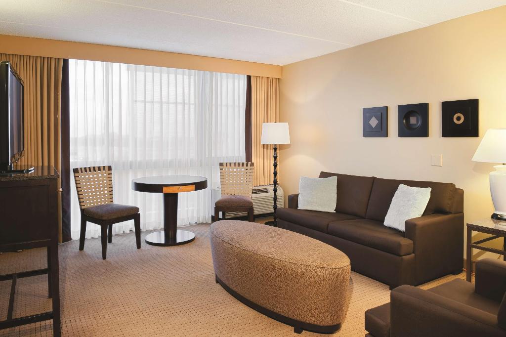 Doubletree Hilton Hotel Chicago Arlington Heights