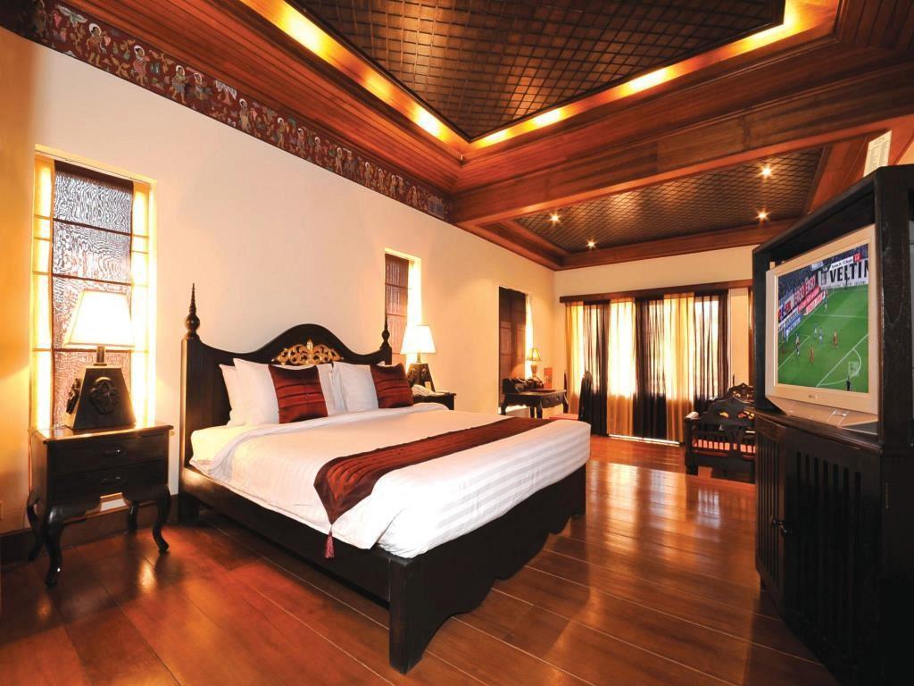 Aureum Palace Hotel & Resort