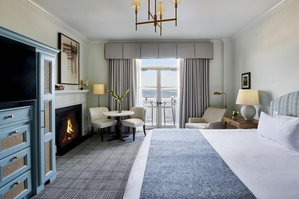 HarbourView Inn