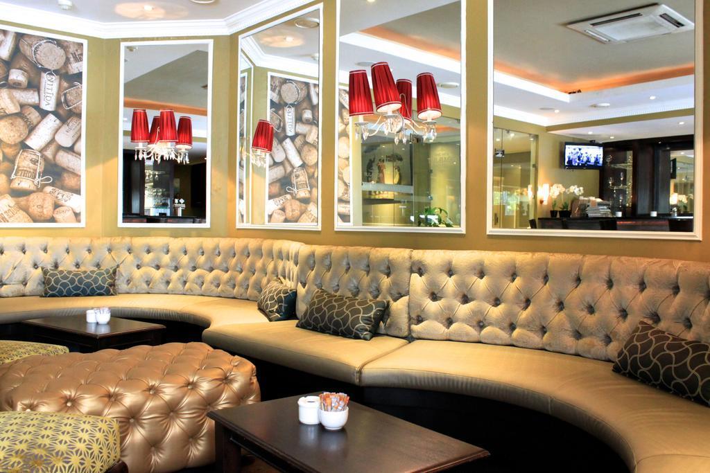 InnsCape Classic Formely The New Tulbagh Hotel - Bar