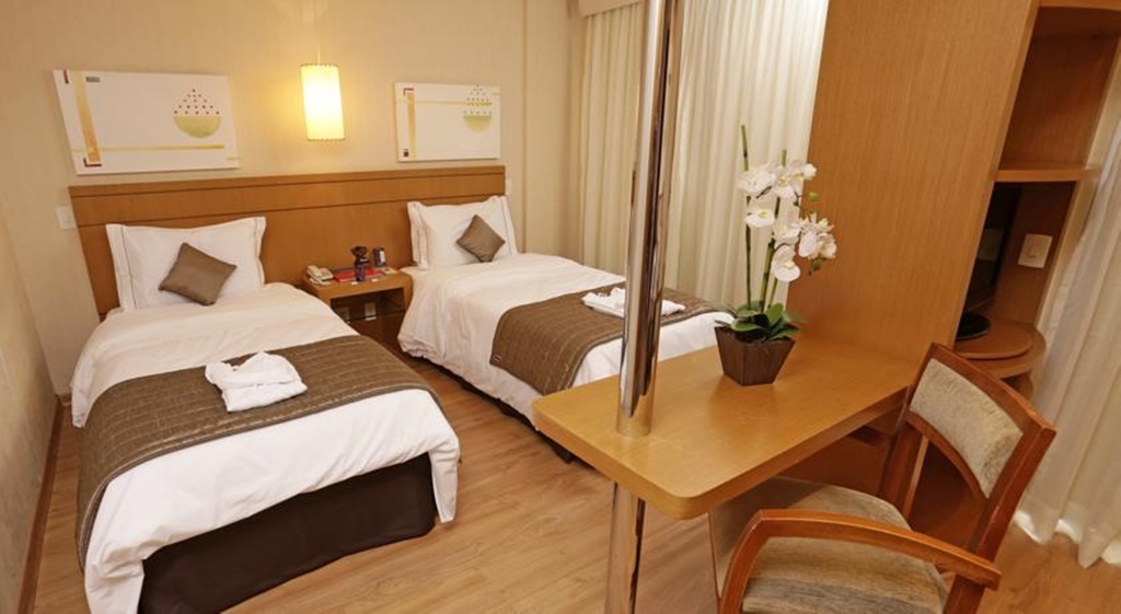 hotel-thumb