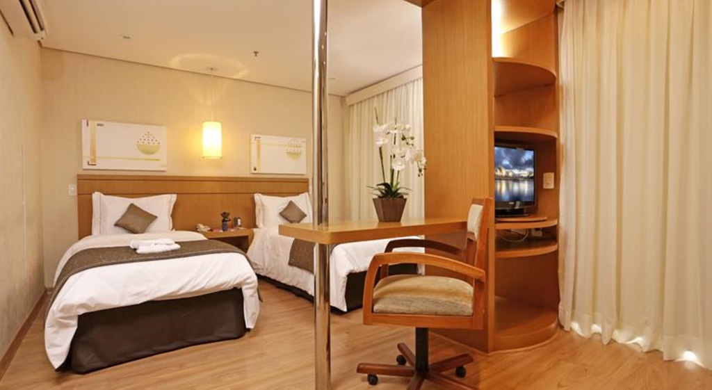 hotel-thumb