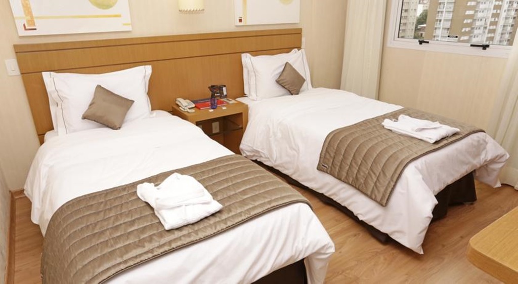 hotel-thumb