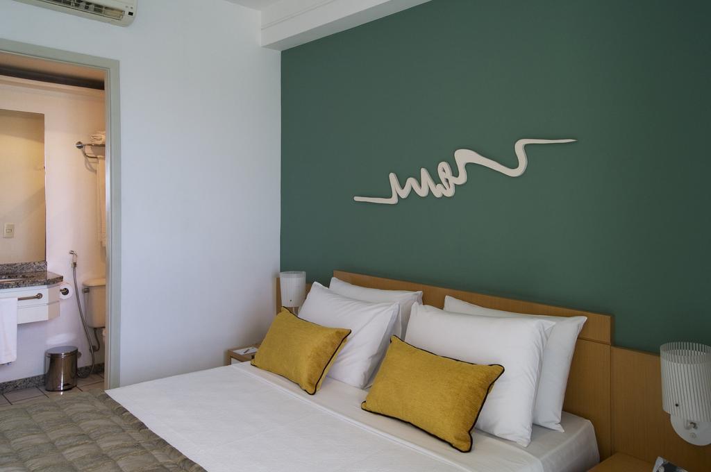 Praia do Canto Apart Hotel