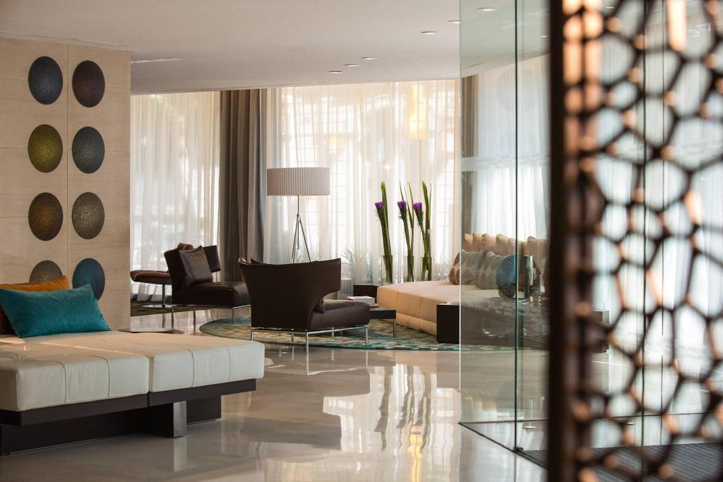 Renaissance Barcelona Hotel photo 104