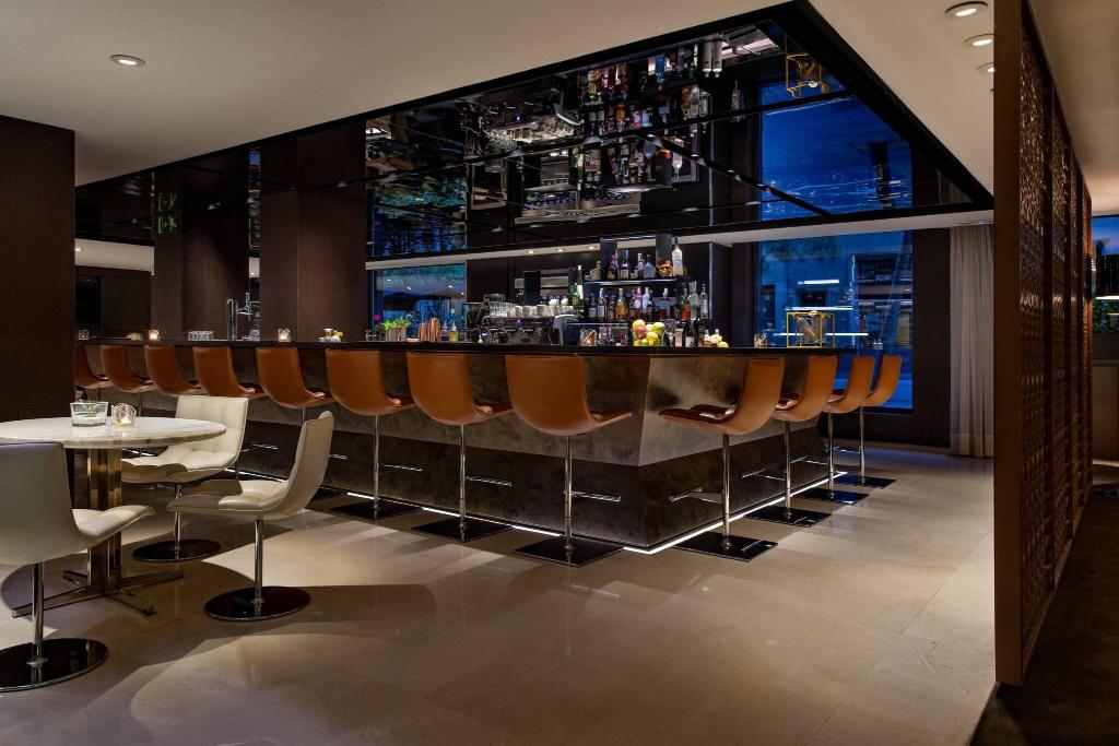 Renaissance Barcelona Hotel photo 222