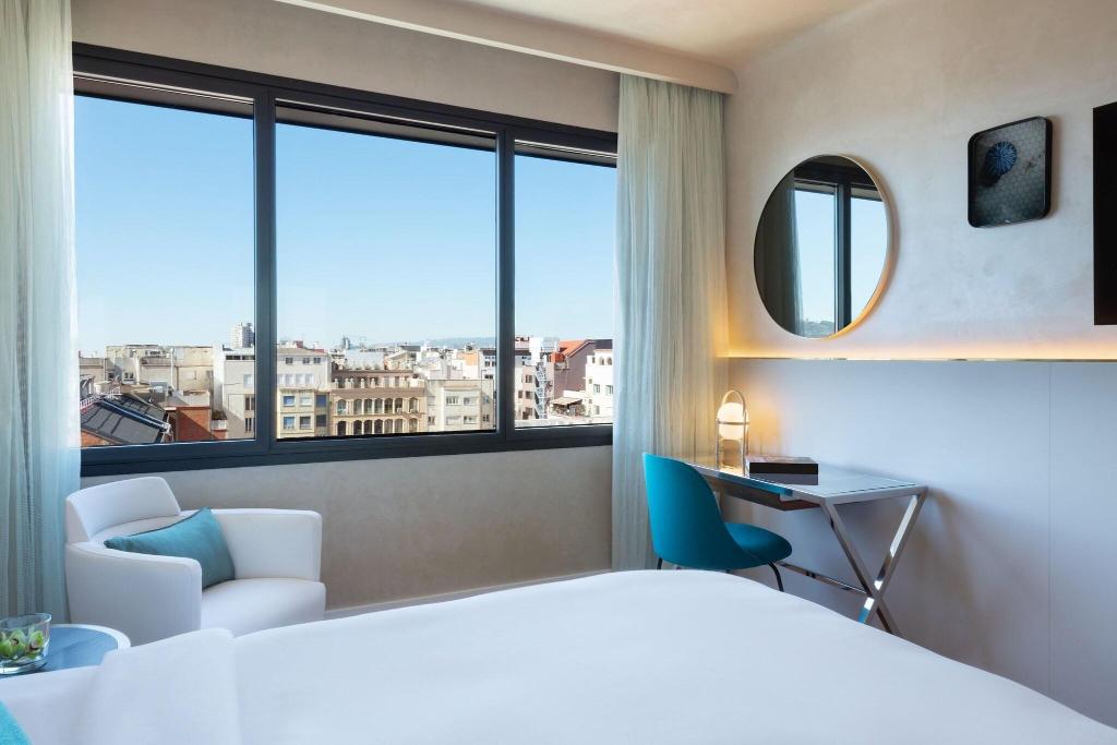 Renaissance Barcelona Hotel photo 153
