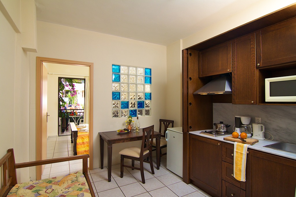 Trefon Hotel Apartments & Suites