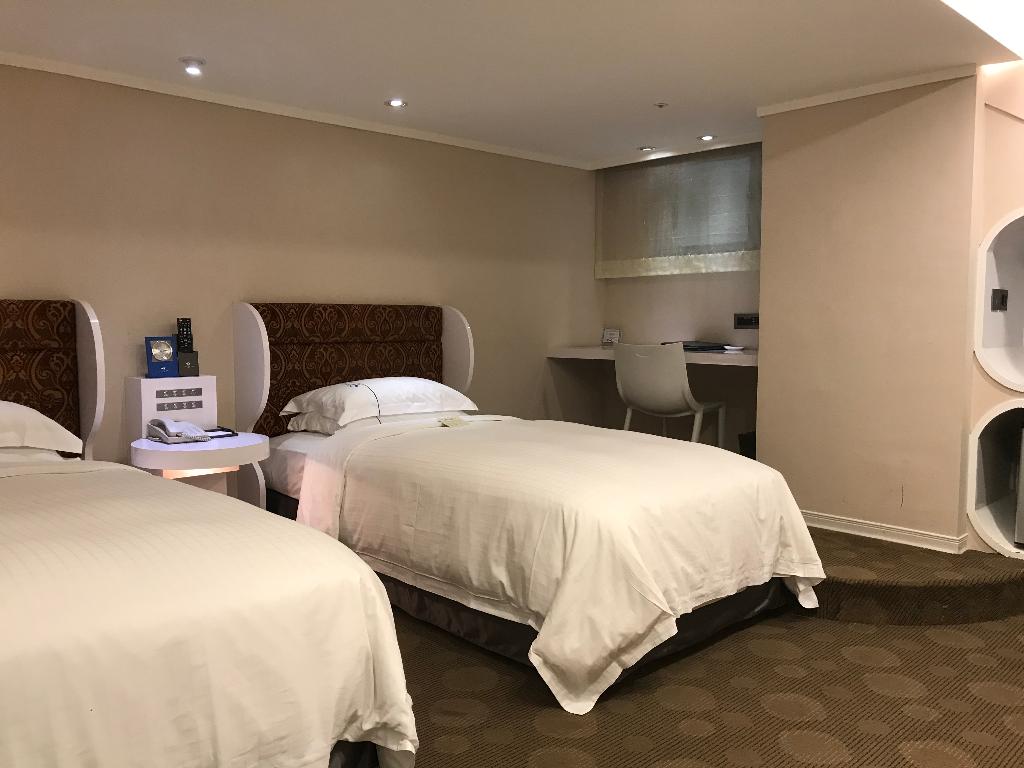 Ximen Airline Hotel