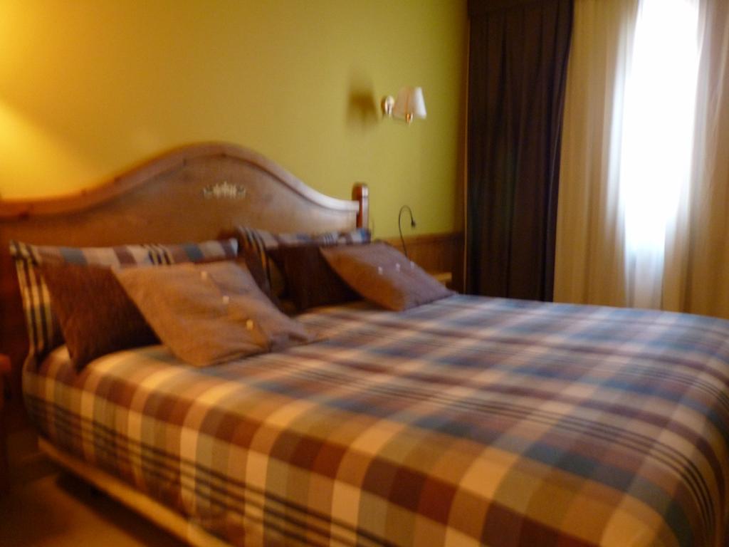 Petit Hotel - General view