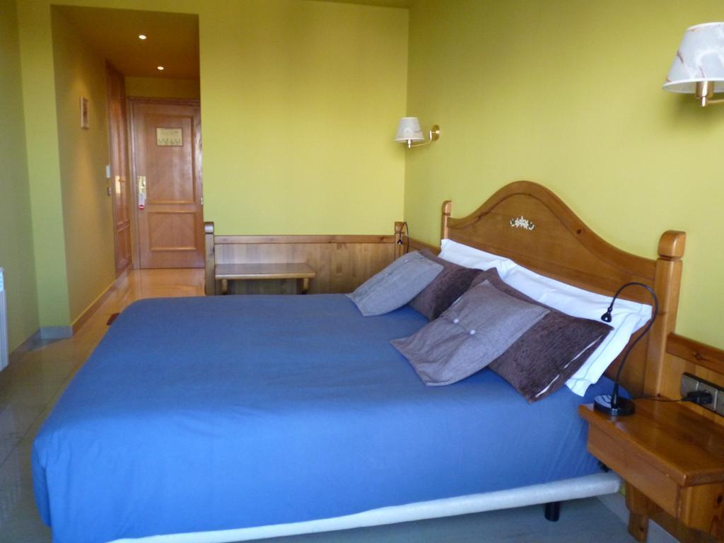 Petit Hotel - General view