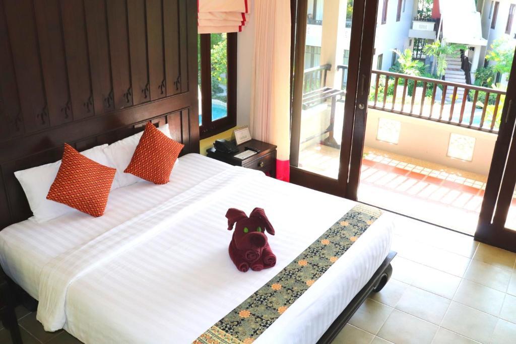 Chaweng Garden Beach Resort