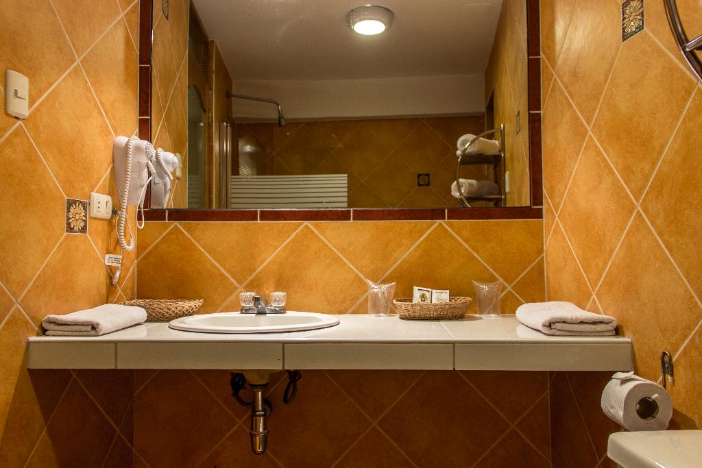 De La Villa Hermoza