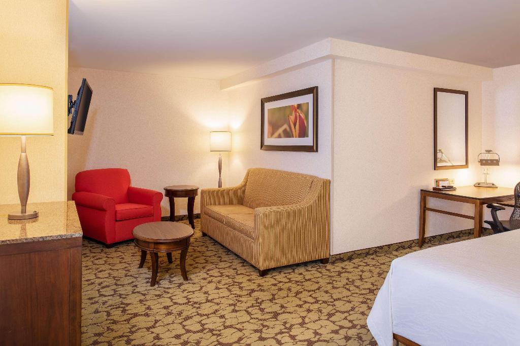 Hilton Garden Inn Portland Airport, ME