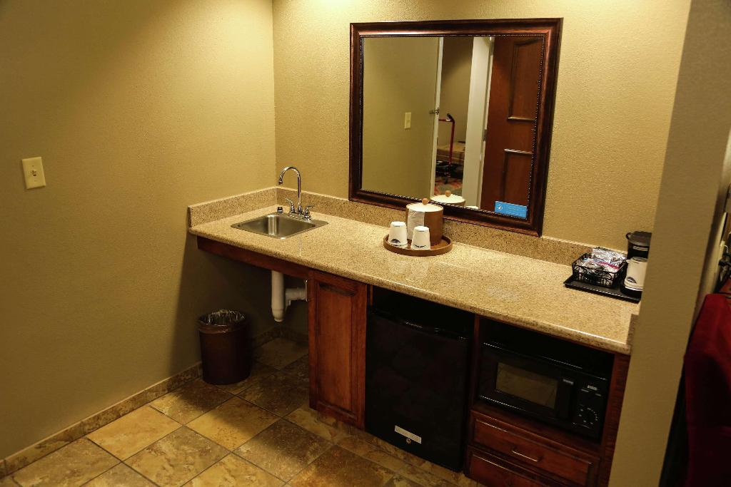 Hampton Inn and Suites McComb