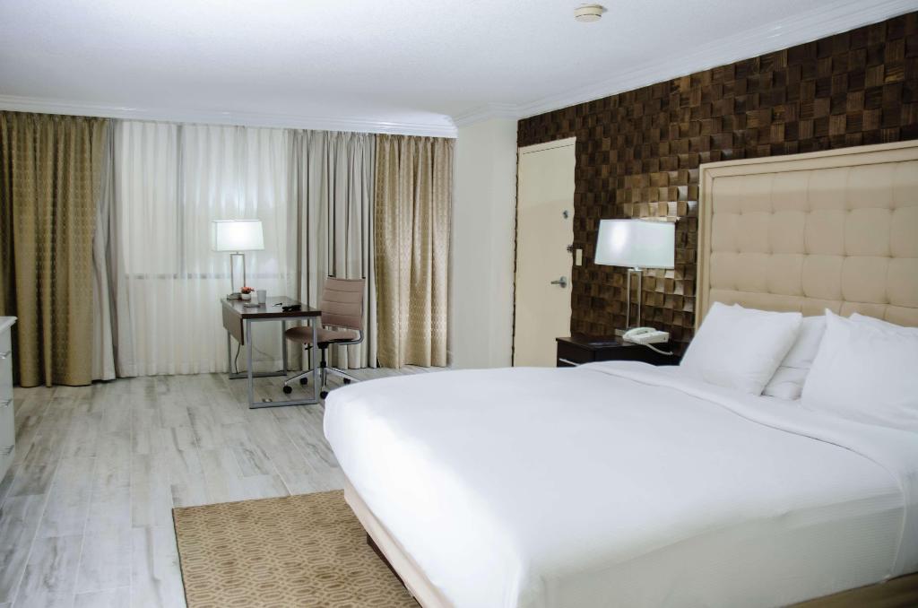 hotel-thumb
