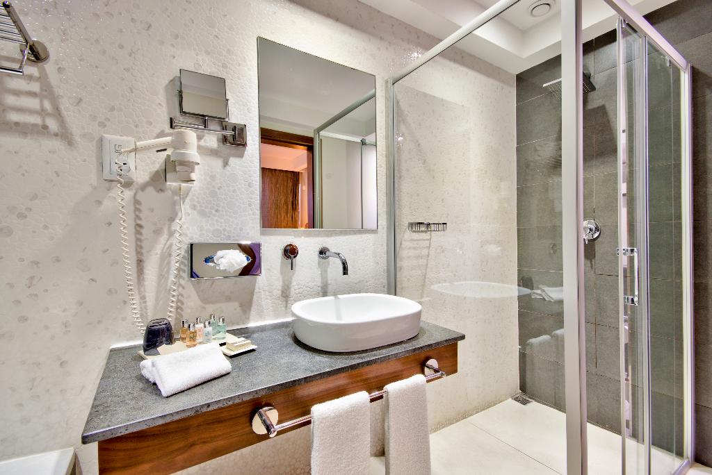 The George, Urban Boutique Hotel