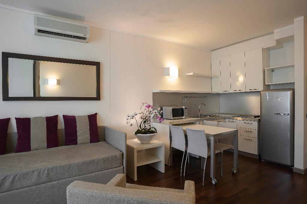 Ramada Plaza by Wyndham Milano photo 37