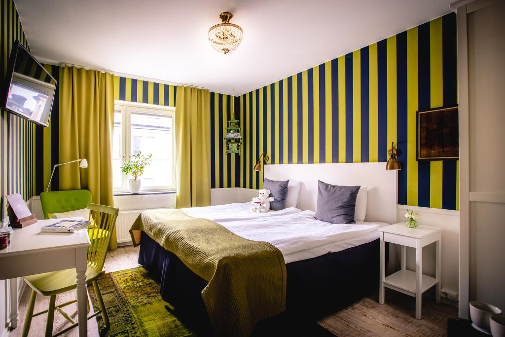 Corner Hotel
