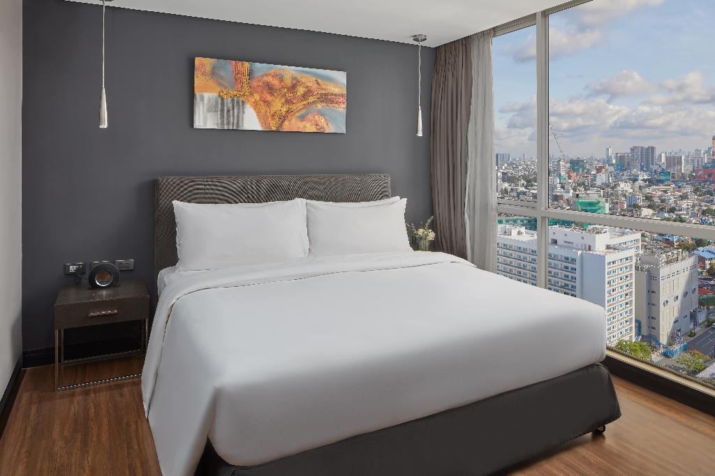 F1 Hotel Manila