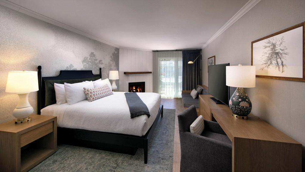 Fireside Inn On Moonstone Beach