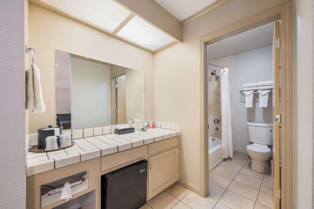 Surestay Plus By Best Western Mountain View