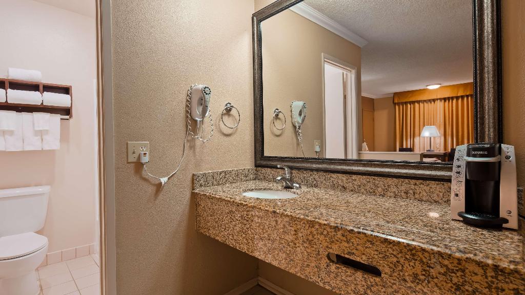 Best Western Courtesy Anaheim Resort Amusement Par