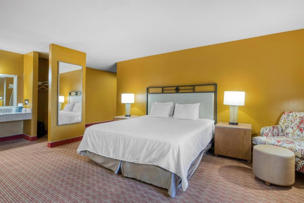 Surestay By Best Western Camarillo