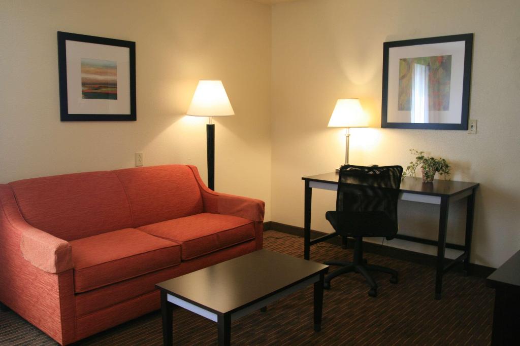 Best Western Luxury Inn