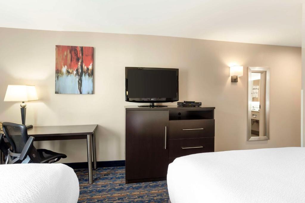 Best Western Plus Fairfield Hotel